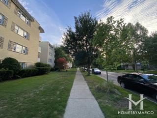 710 Oakton building in Evanston, IL