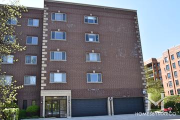Central Park Condominium building in Des Plaines, IL
