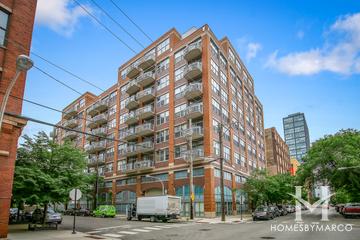 Photos of 913 W. Van Buren building in Chicago, IL