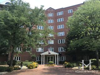 Bunker Hill Club building in Niles, IL