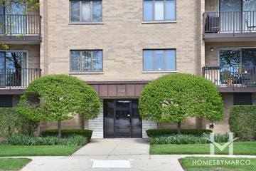 700 Graceland building in Des Plaines, IL