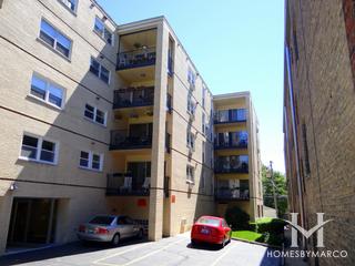 Photos of University Condos building in Evanston, IL