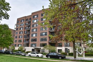 1500 Hinman building in Evanston, IL