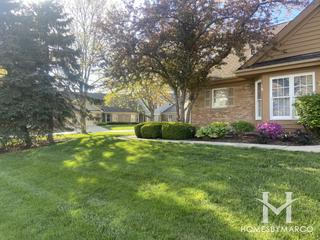 Four Seasons subdivision in Bartlett, IL