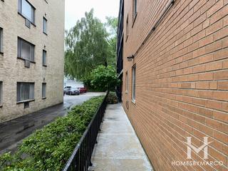 930 Washington building in Evanston, IL