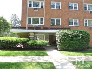 500 Lake building in Evanston, IL