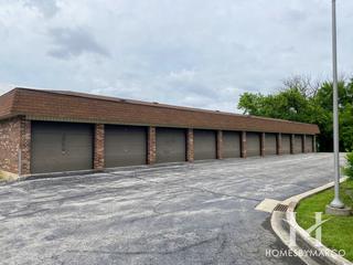 The Willows subdivision in Willowbrook, IL