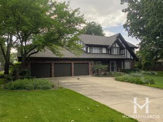 Lakewood subdivision in Burr Ridge, IL