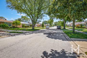 Niles Terrace subdivision in Niles, IL