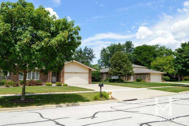 Regency Grove subdivision in Downers Grove, IL