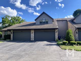 Regency Woods Condos subdivision in Elgin, IL
