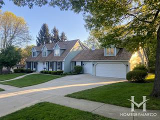 Williamsburg Commons subdivision in Bartlett, IL