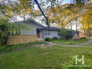 Williamsburg Commons subdivision in Bartlett, IL