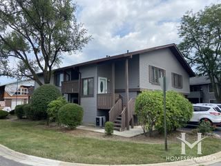 Country Lane subdivision in Bolingbrook, IL