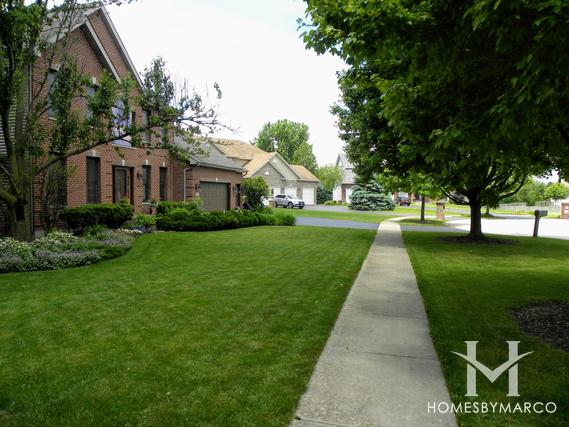 Brentwood Ponds subdivision in Geneva, IL