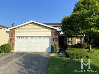 Woodlands subdivision in Northbrook, IL