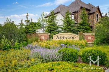 Ashwood Heights subdivision in Naperville, IL