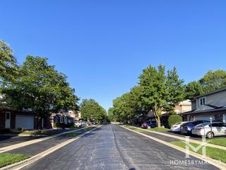 Orchard Fields subdivision in Mount Prospect, IL