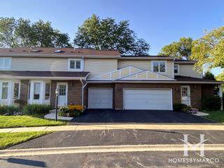 Orchard Fields subdivision in Mount Prospect, IL