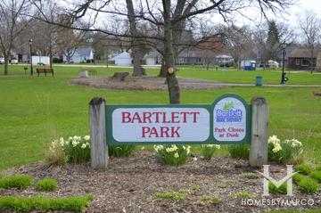 Williamsburg Square subdivision in Bartlett, IL