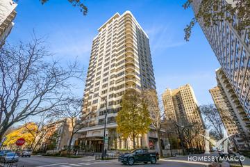 Warwick building in the Gold Coast neighborhood of Chicago, IL