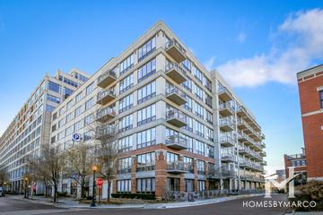 1000 N. Kingsbury building in the River North neighborhood of Chicago, IL