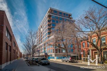 Webster Square building in the Lincoln Park neighborhood of Chicago, IL