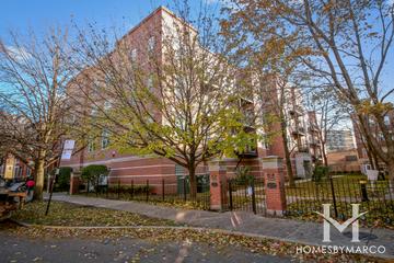 247 W. Scott building in the Old Town neighborhood of Chicago, IL