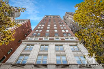 189 E. Lake Shore Drive