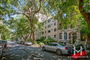 2629 N. Hampden building in the Lincoln Park neighborhood of Chicago, IL