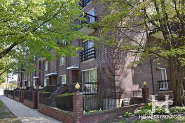 815 Pearson building in Des Plaines, IL