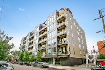 122 S. Aberdeen St. building in the West Loop neighborhood of Chicago, IL