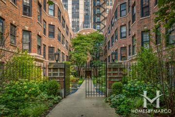 Photos of 2317 N. Commonwealth building in Chicago, IL