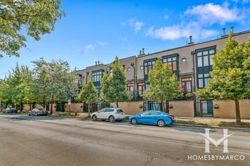1713 W. Diversey building in the Lincoln Park neighborhood of Chicago, IL