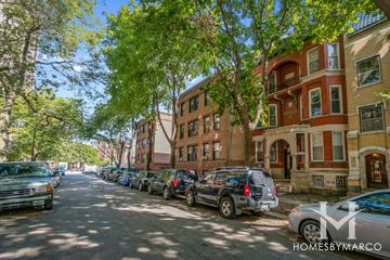 2743 N. Hampden Ct building in the Lincoln Park neighborhood of Chicago, IL