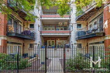 Lakeview Commons building in the Lake View neighborhood of Chicago, IL