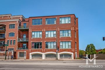 2208 W. Diversey building in the Bucktown neighborhood of Chicago, IL