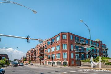 2208 W. Diversey building in the Bucktown neighborhood of Chicago, IL