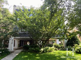 2730 Central building in Evanston, IL