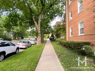 630 Oakton building in Evanston, IL