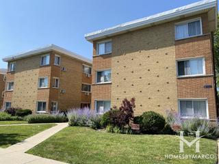 1619 W. Howard building in Evanston, IL