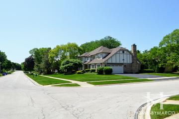 Orchard Cove subdivision in Wheaton, IL