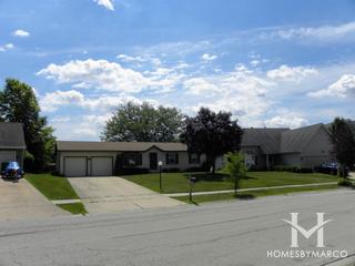 Arlingdale Lake subdivision in Streamwood, IL