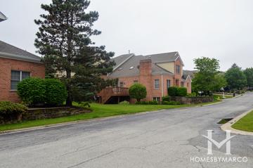 Briarton Place Condos subdivision in Glen Ellyn, IL