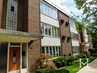 711 Busse building in Park Ridge, IL