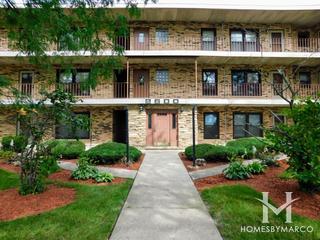 2600 Oakton building in Park Ridge, IL