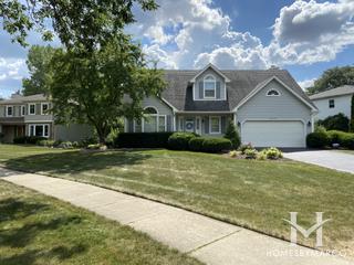 Photos of Sunset Ridge subdivision in Naperville, IL