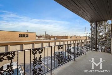 Villa Venice building in La Grange, IL