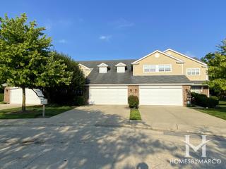 Winchester Lane subdivision in Northbrook, IL