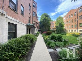2455 -2459 Prairie building in Evanston, IL